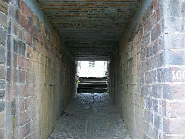 012.jpg