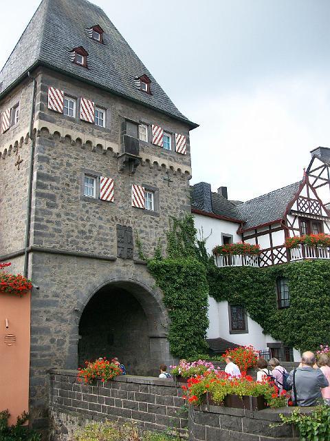 072.jpg