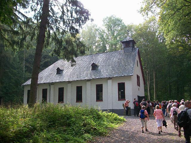 081.jpg